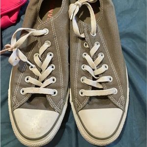 Cute gray converse